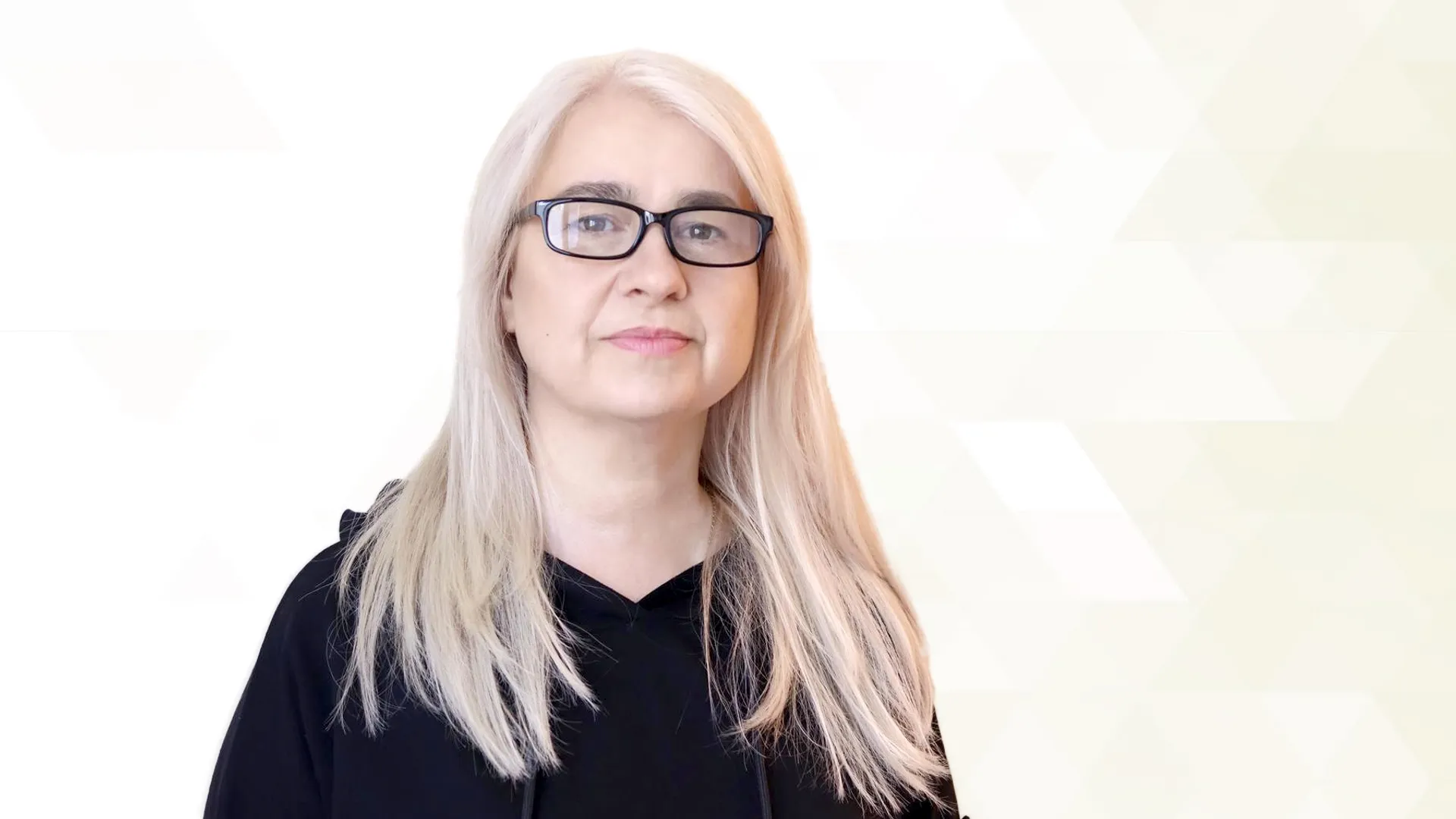 "I Vietnamka ve večerce se ptá, co stojí za mou proměnou." 